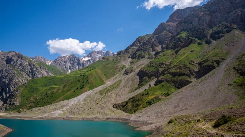 Lake and Waterfall Badak - 32